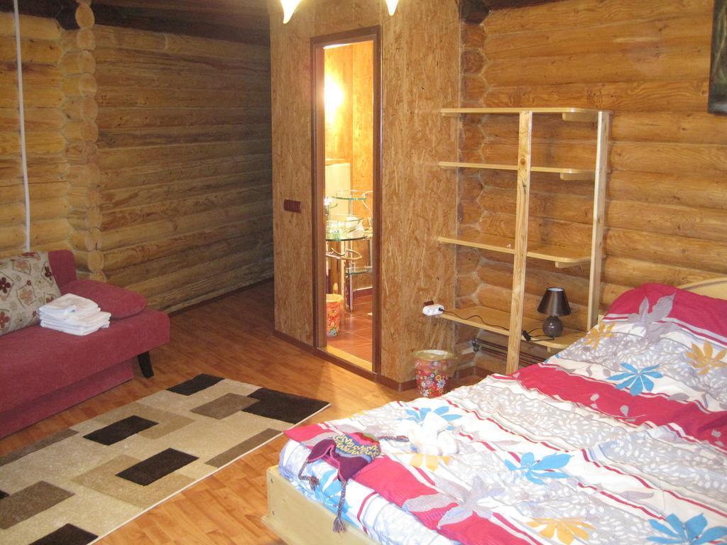 Cabana Bradul Rodna Esterno foto