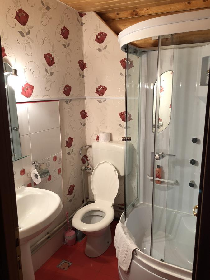 Cabana Bradul Rodna Esterno foto